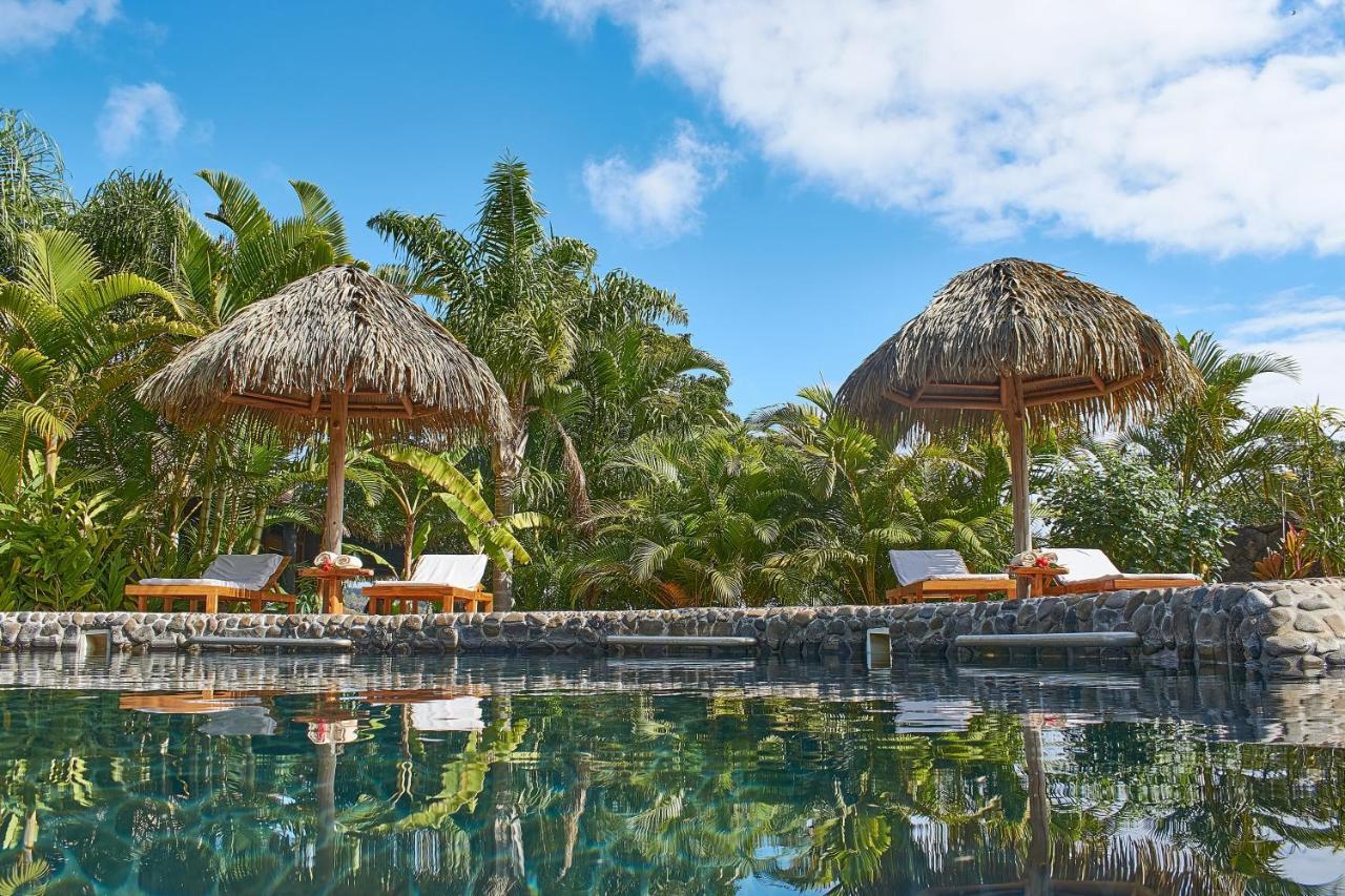 Hotel Hare Uta Hanga Roa Exterior photo