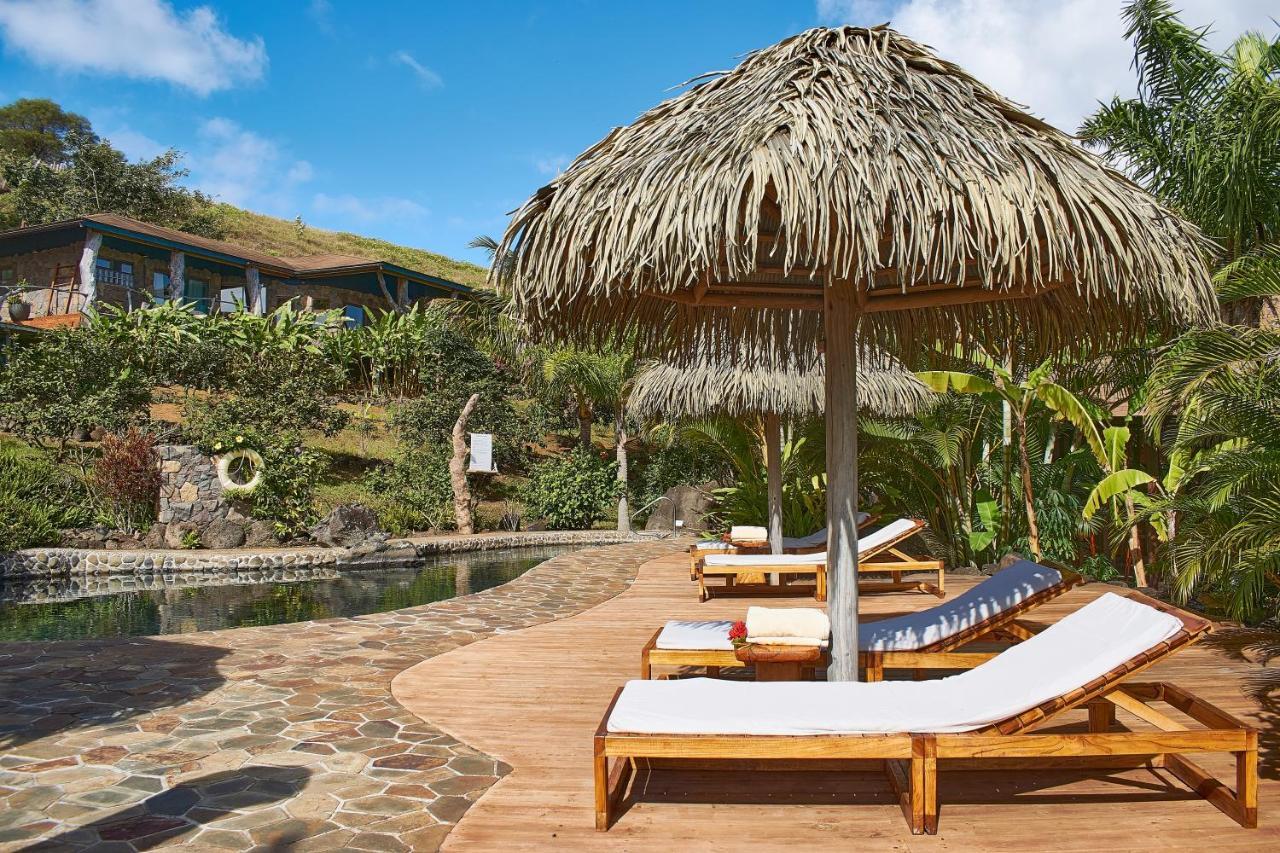 Hotel Hare Uta Hanga Roa Exterior photo